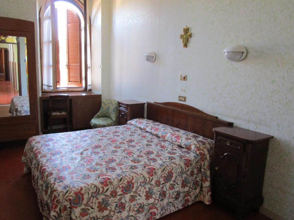 Casa S. Giuseppe Di Cluny Bed and Breakfast Rome Buitenkant foto