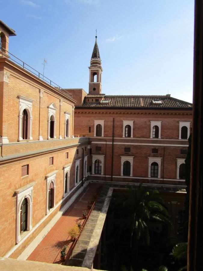 Casa S. Giuseppe Di Cluny Bed and Breakfast Rome Buitenkant foto