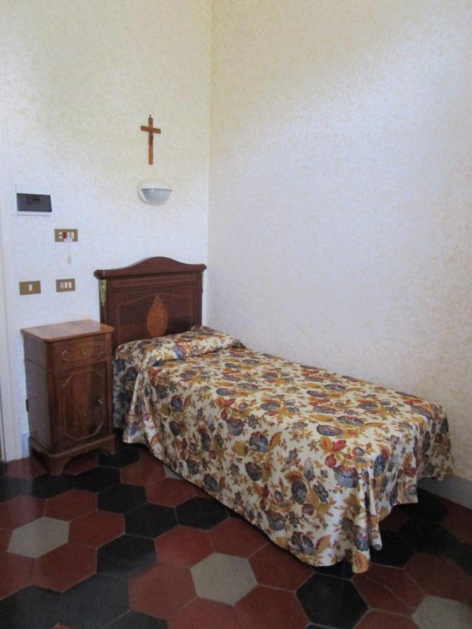 Casa S. Giuseppe Di Cluny Bed and Breakfast Rome Buitenkant foto