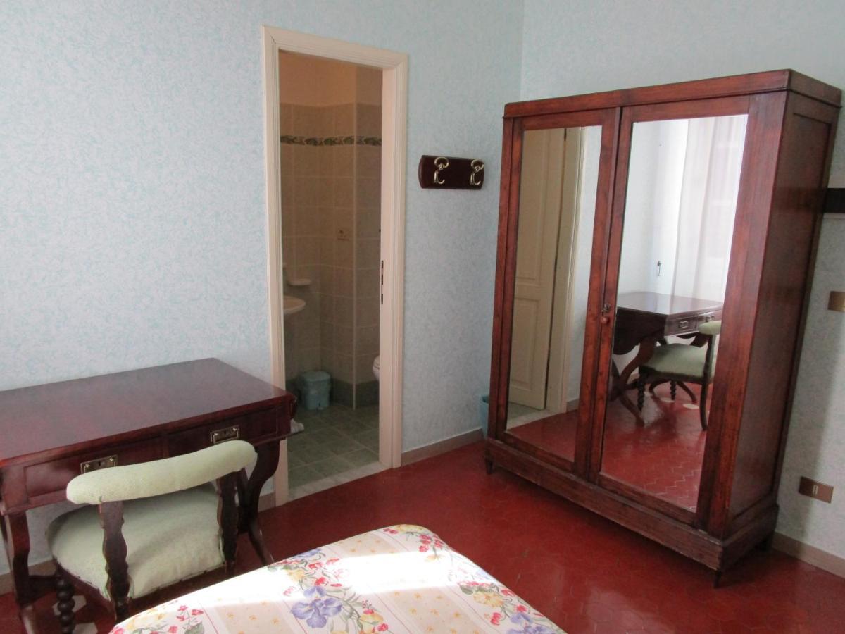 Casa S. Giuseppe Di Cluny Bed and Breakfast Rome Buitenkant foto