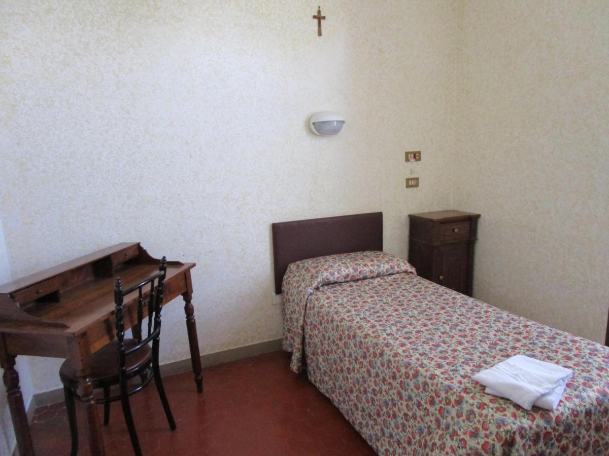 Casa S. Giuseppe Di Cluny Bed and Breakfast Rome Buitenkant foto